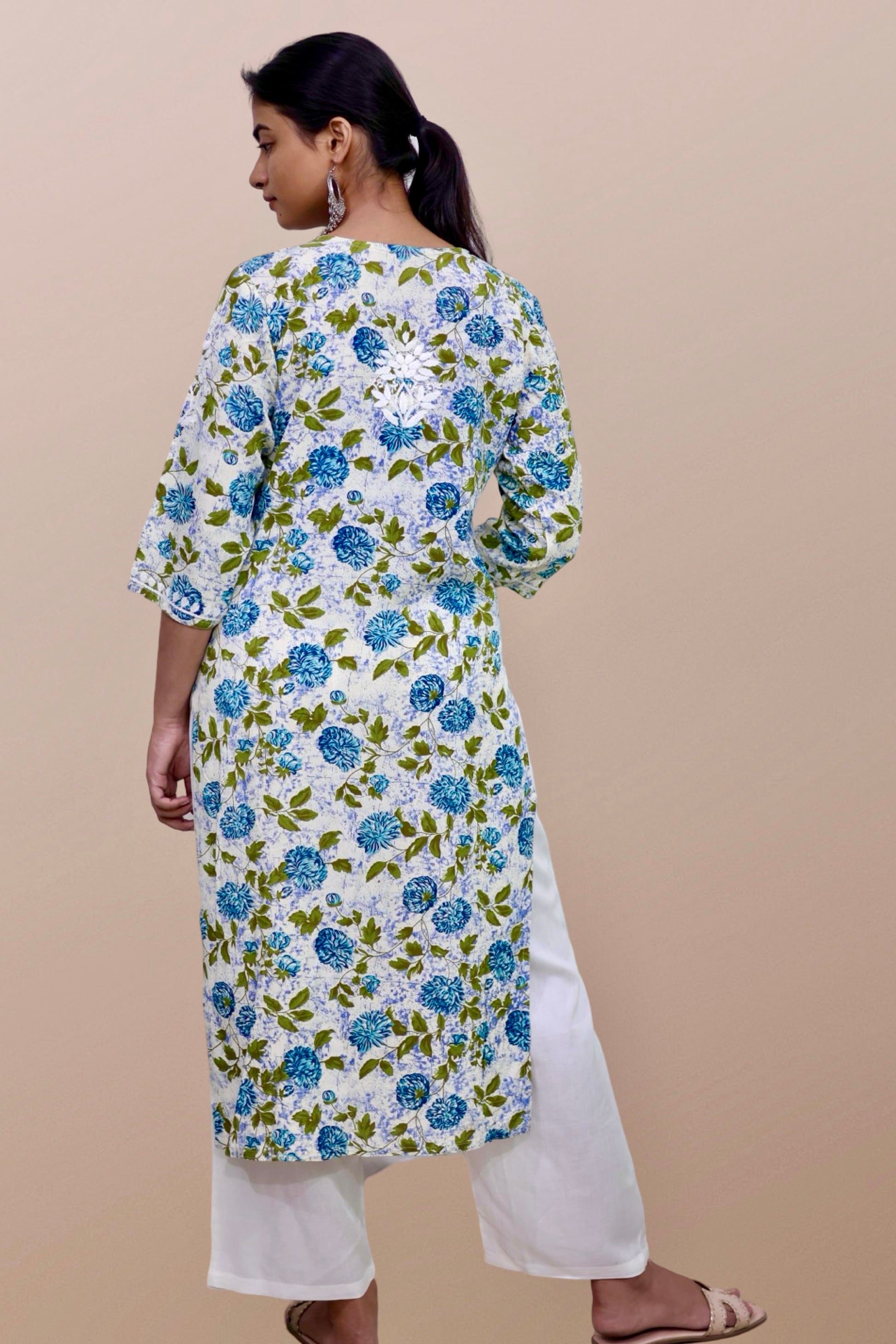 chikankari kurta women embroidered premium lucknowi chikan kurti ethnic summer latest collection lightweight festival daily wear casual comfortable straight fit
