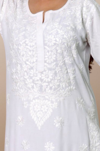 Hand Embroidered Lucknowi Chikankari Kurta White